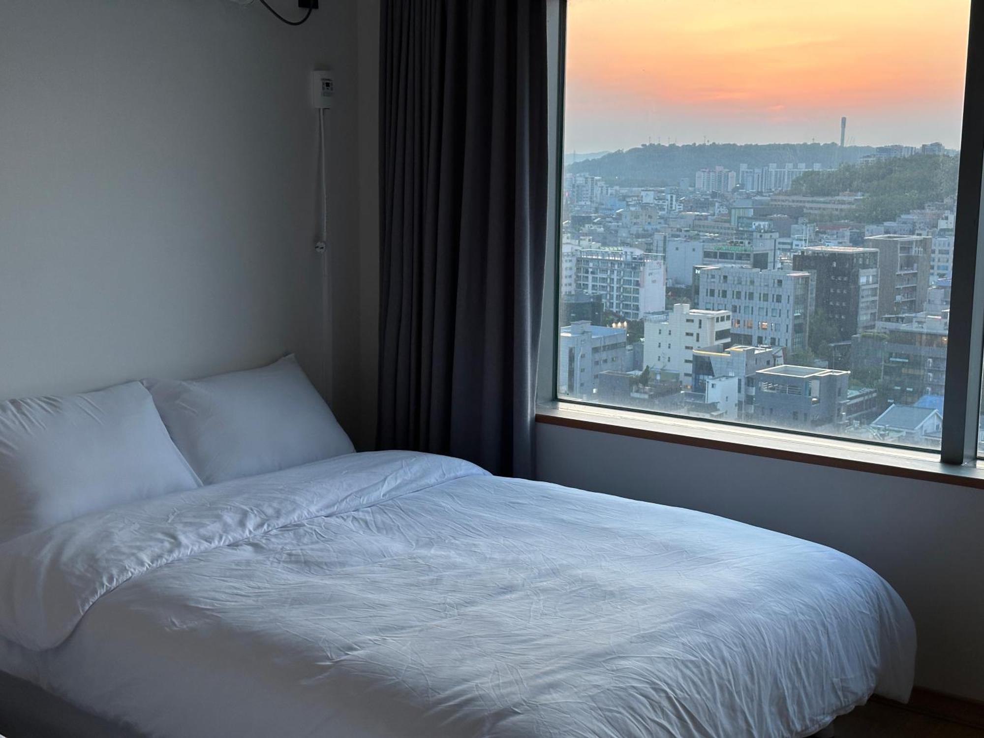 Hongdae Paradise Cityview *